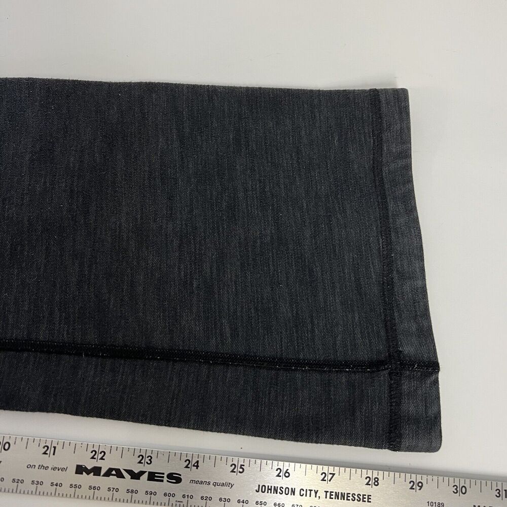 Lululemon Womens Activewear Leggings Size 4 Boot Cut Leg Yoga Workout Athleisure - Picture 10 of 10